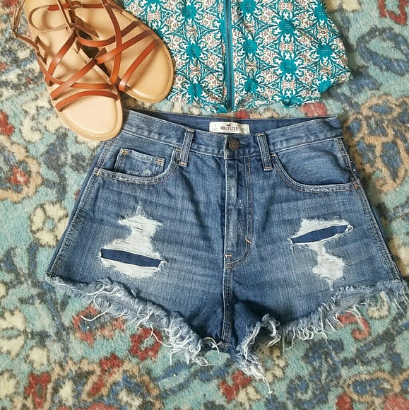 Hollister High Waist Shorts - Picture 1 of 3